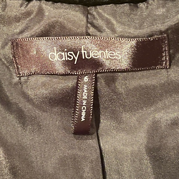 Black velvet size 6 jacket - Picture 3 of 3